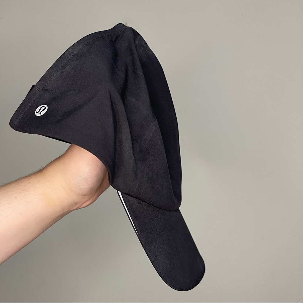 lululemon black hat!